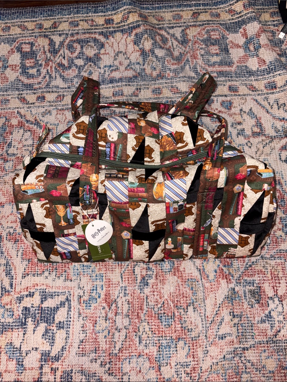 Vera Bradley Harry Potter Small Original Duffel Hogwarts Library Patchwork NWT - Picture 3 of 4